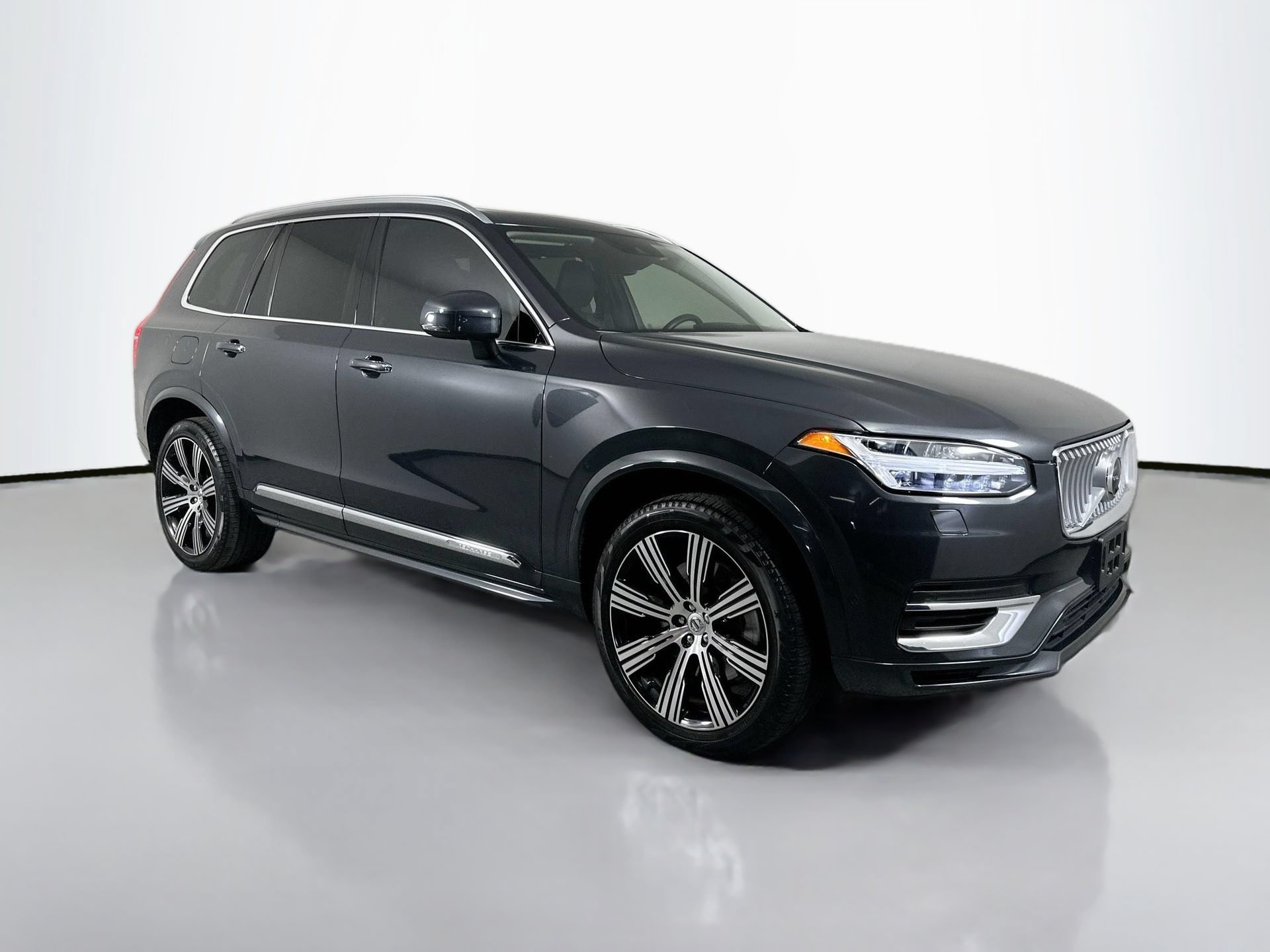 Used 2021 Volvo XC90 T8 Inscription Expression AWD/4WD image 3