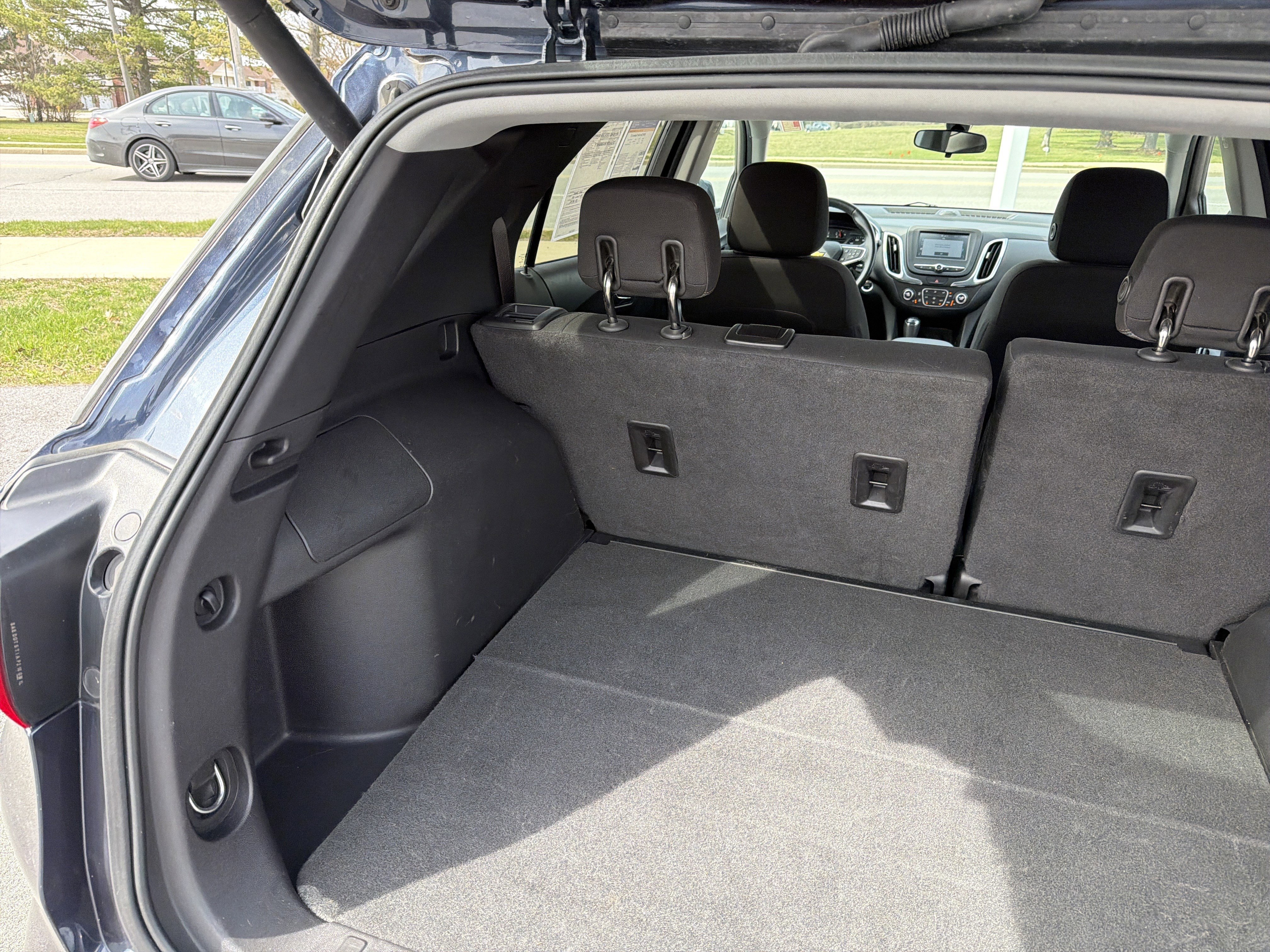 Used 2018 Chevrolet Equinox LT image 51