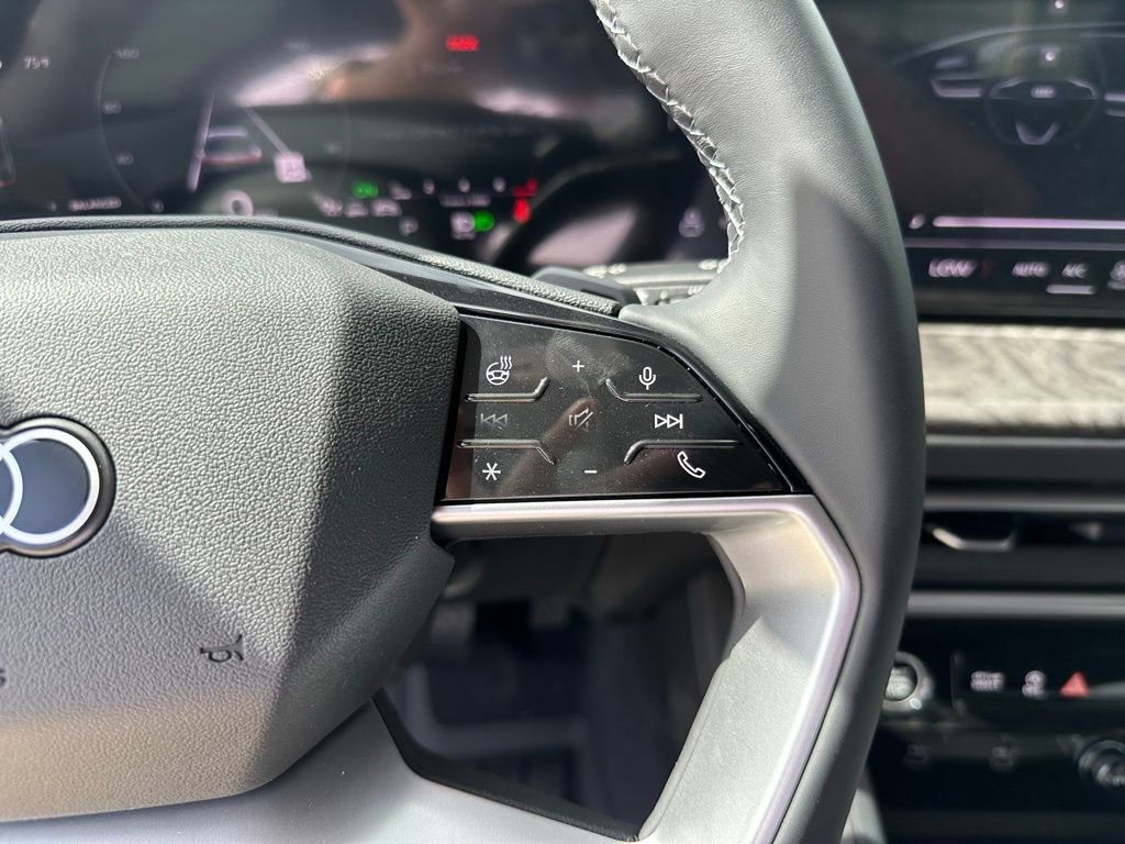 New 2025 Audi Q5 Premium Plus image 15