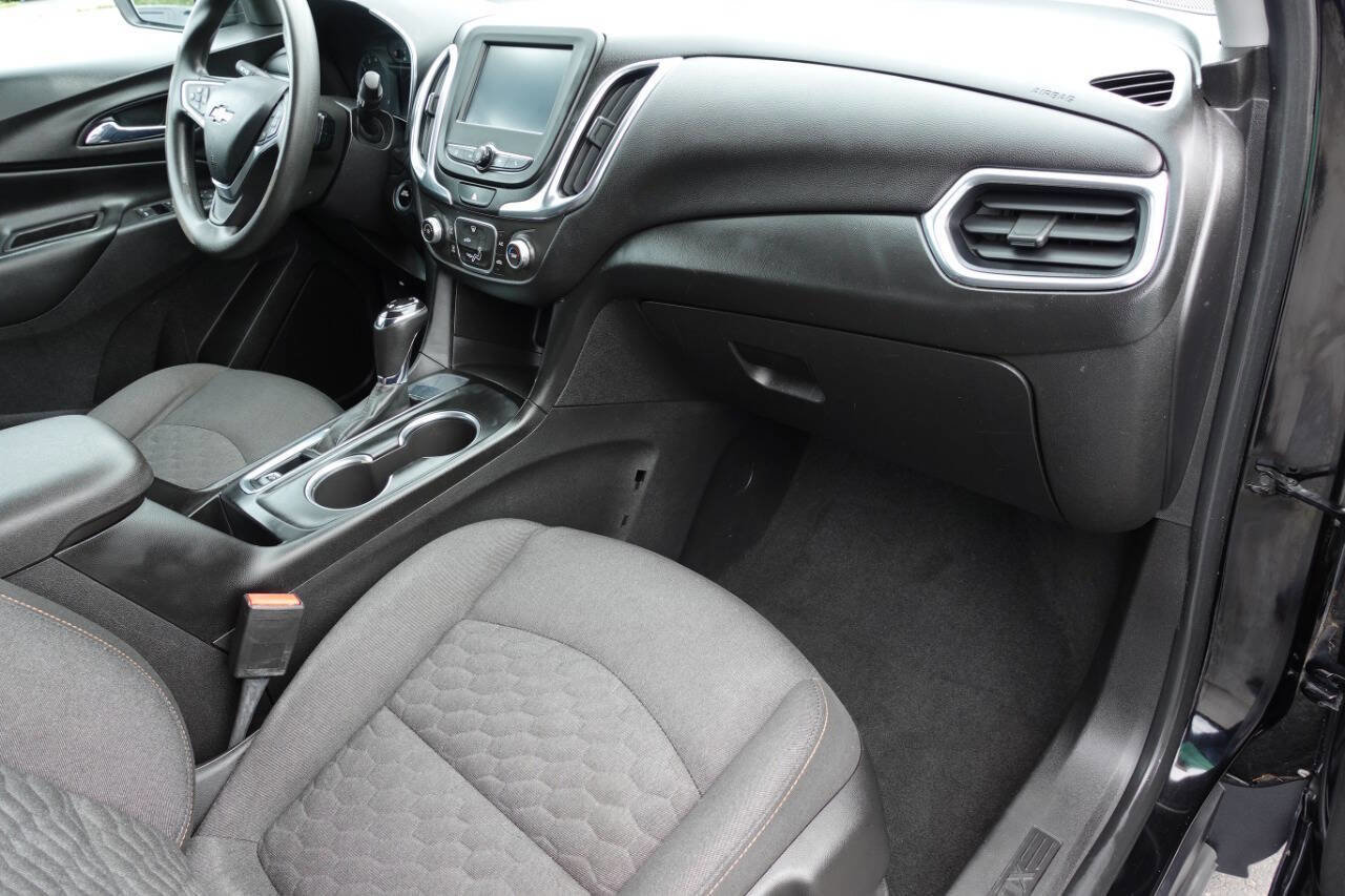 Used 2018 Chevrolet Equinox LT FWD image 31