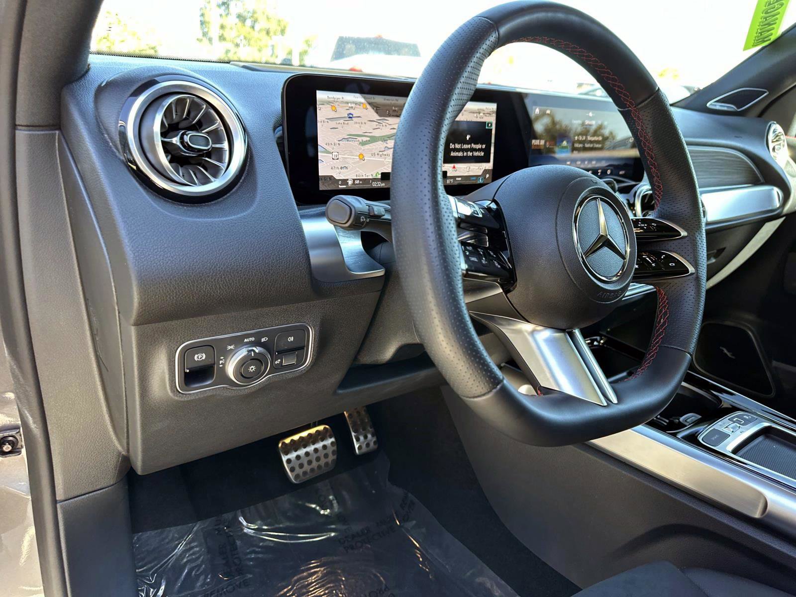 Certified 2025 Mercedes-Benz GLB 250 image 19