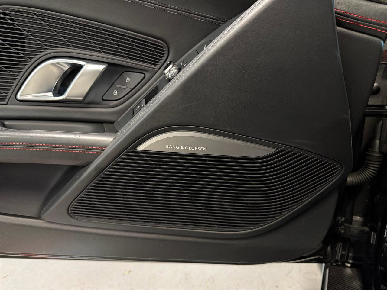 Used 2017 Audi R8 V10 plus image 20