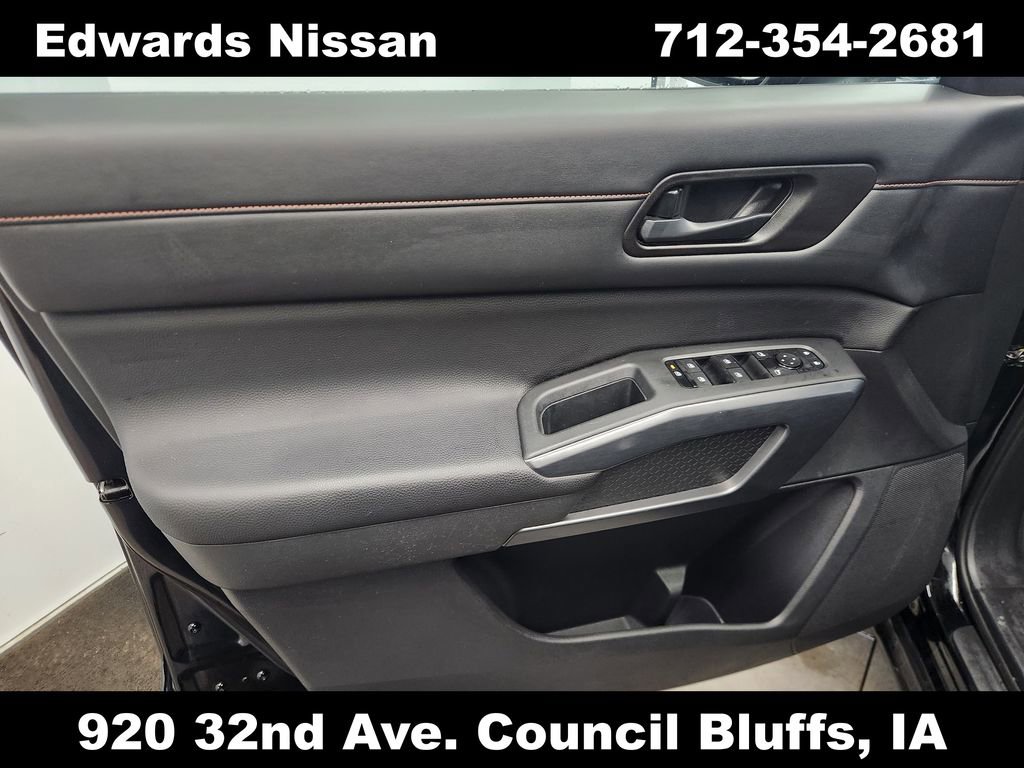 Used 2024 Nissan Pathfinder Rock Creek image 21