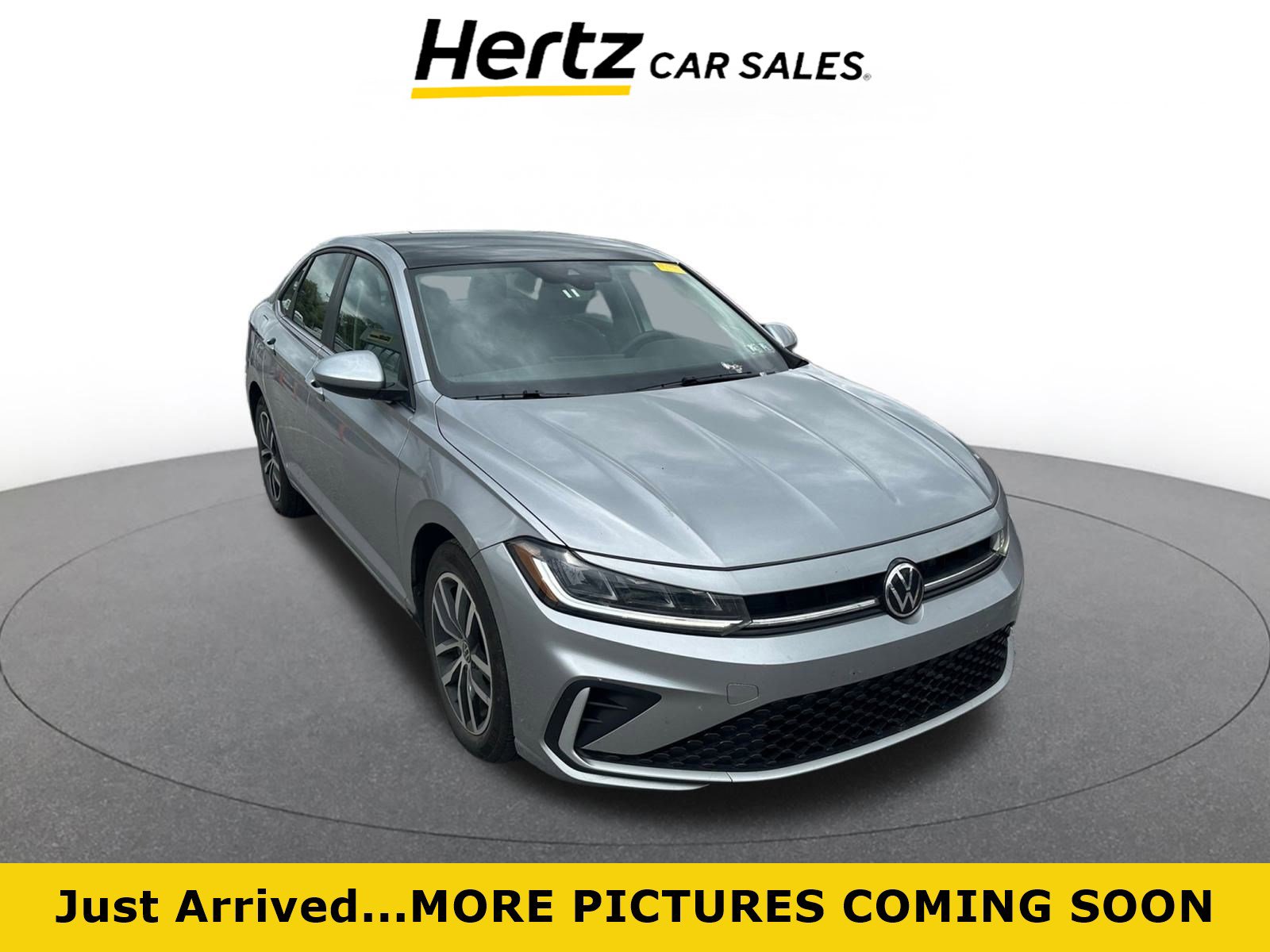 Used 2025 Volkswagen Jetta SE