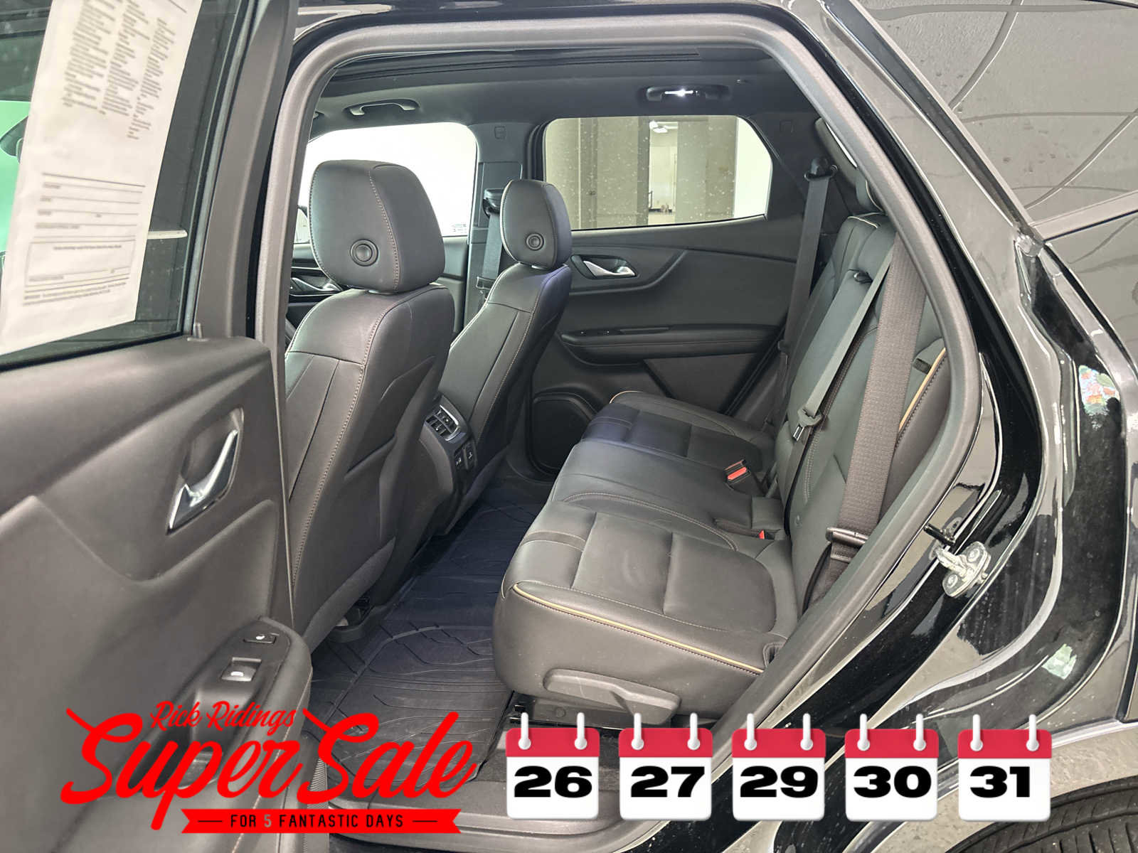 Used 2024 Chevrolet Blazer Premier w/ Enhanced Convenience Package image 16