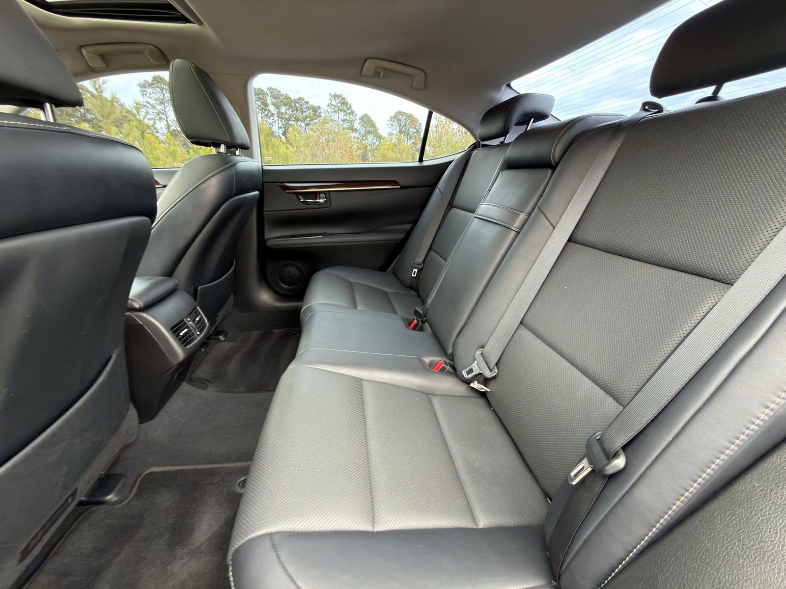 Used 2018 Lexus ES 350 image 12