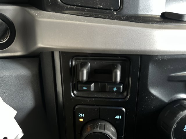 New 2026 Ford F250 XL w/ STX Appearance Package AWD/4WD image 23