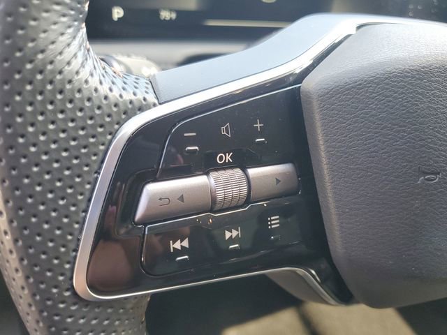 Certified 2024 Nissan Ariya FWD image 19