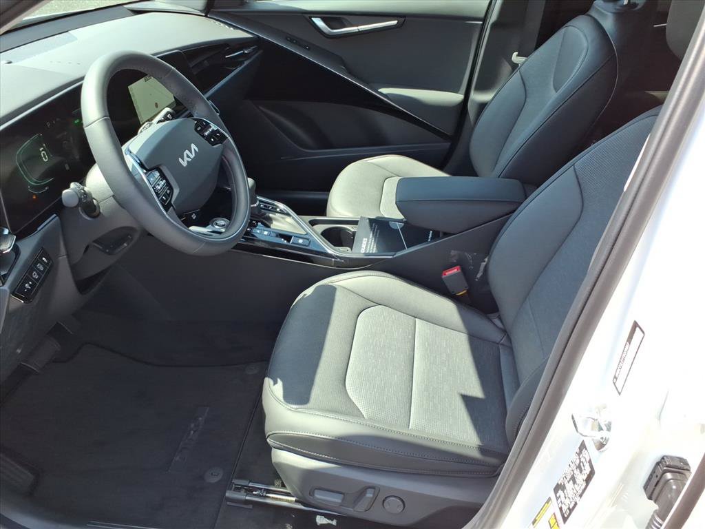 New 2026 Kia Niro FWD image 10