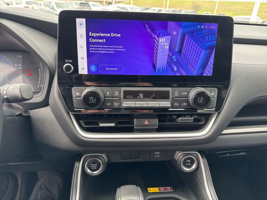 Used 2025 Toyota Grand Highlander AWD image 13