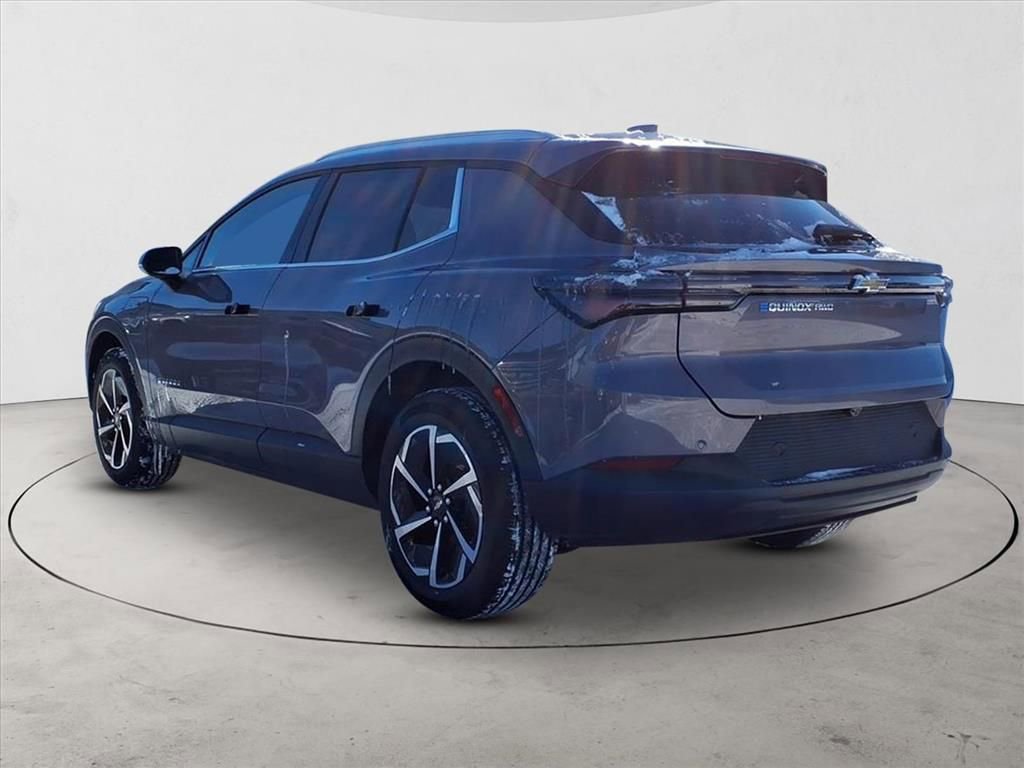 New 2026 Chevrolet Equinox EV LT image 7