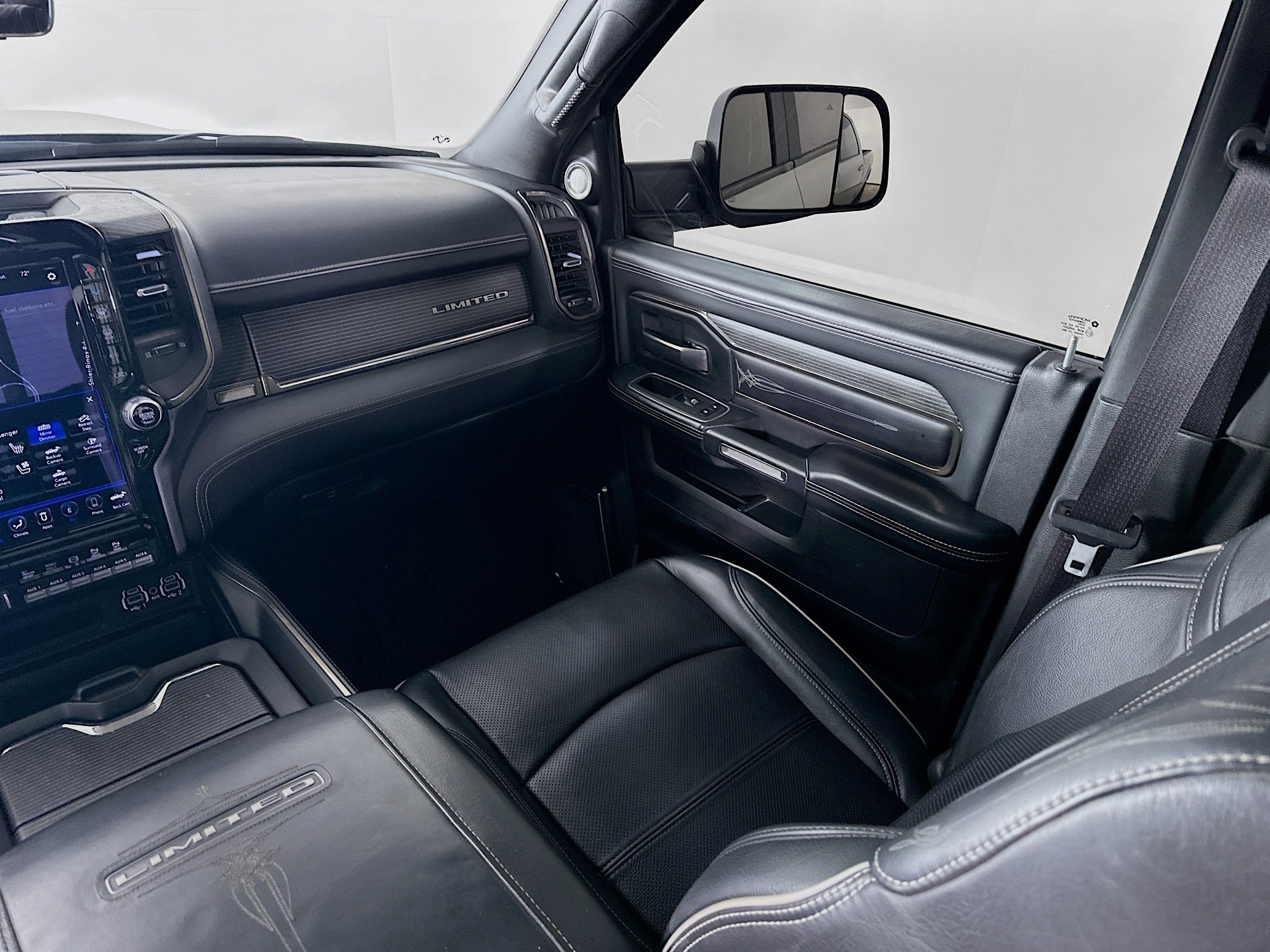 Certified 2021 RAM 3500 Limited image 31