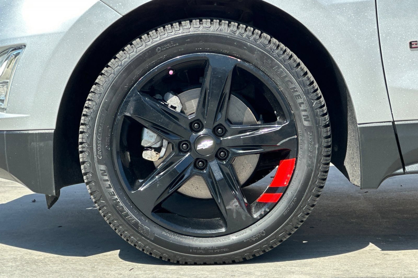 Used 2020 Chevrolet Equinox Premier w/ Premier Redline Edition FWD image 25