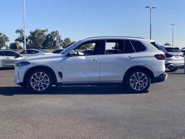 Used 2026 BMW X5 xDrive50e w/ Executive Package AWD/4WD image 9