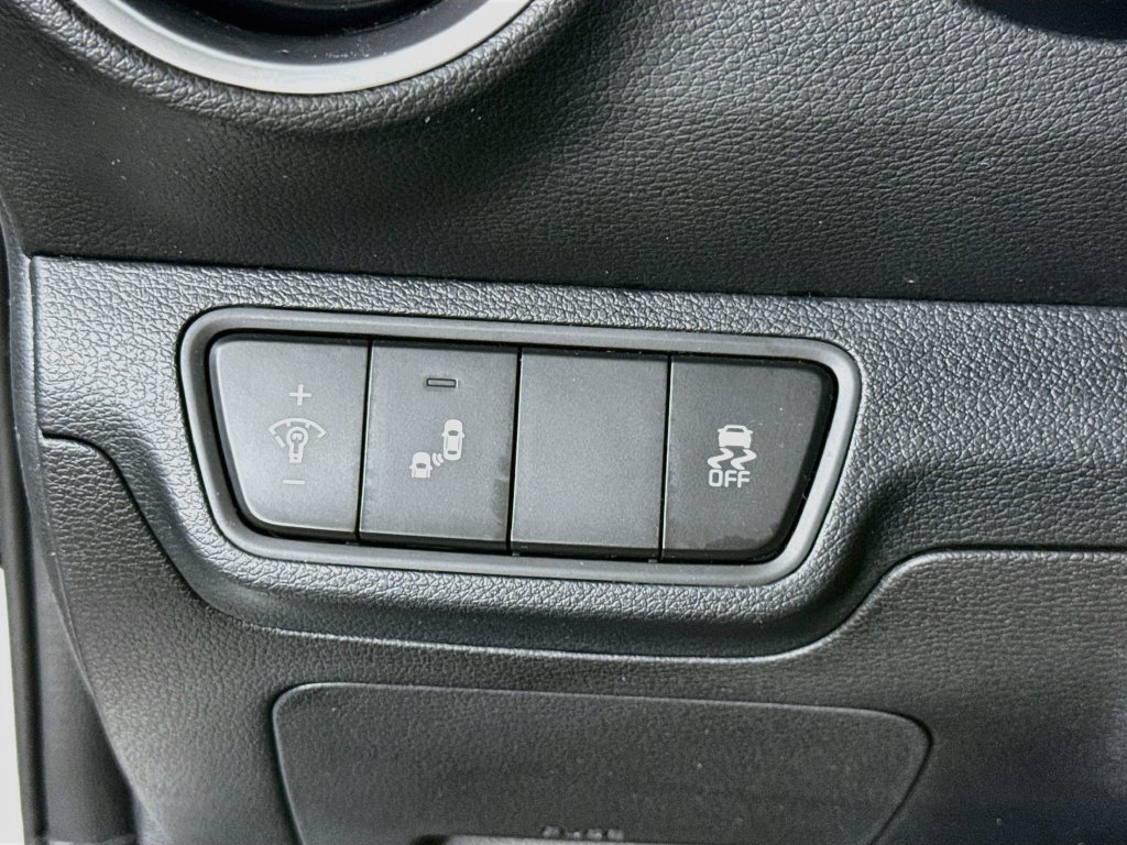 Certified 2024 Kia Forte LXS w/ LXS Technology Package FWD image 18