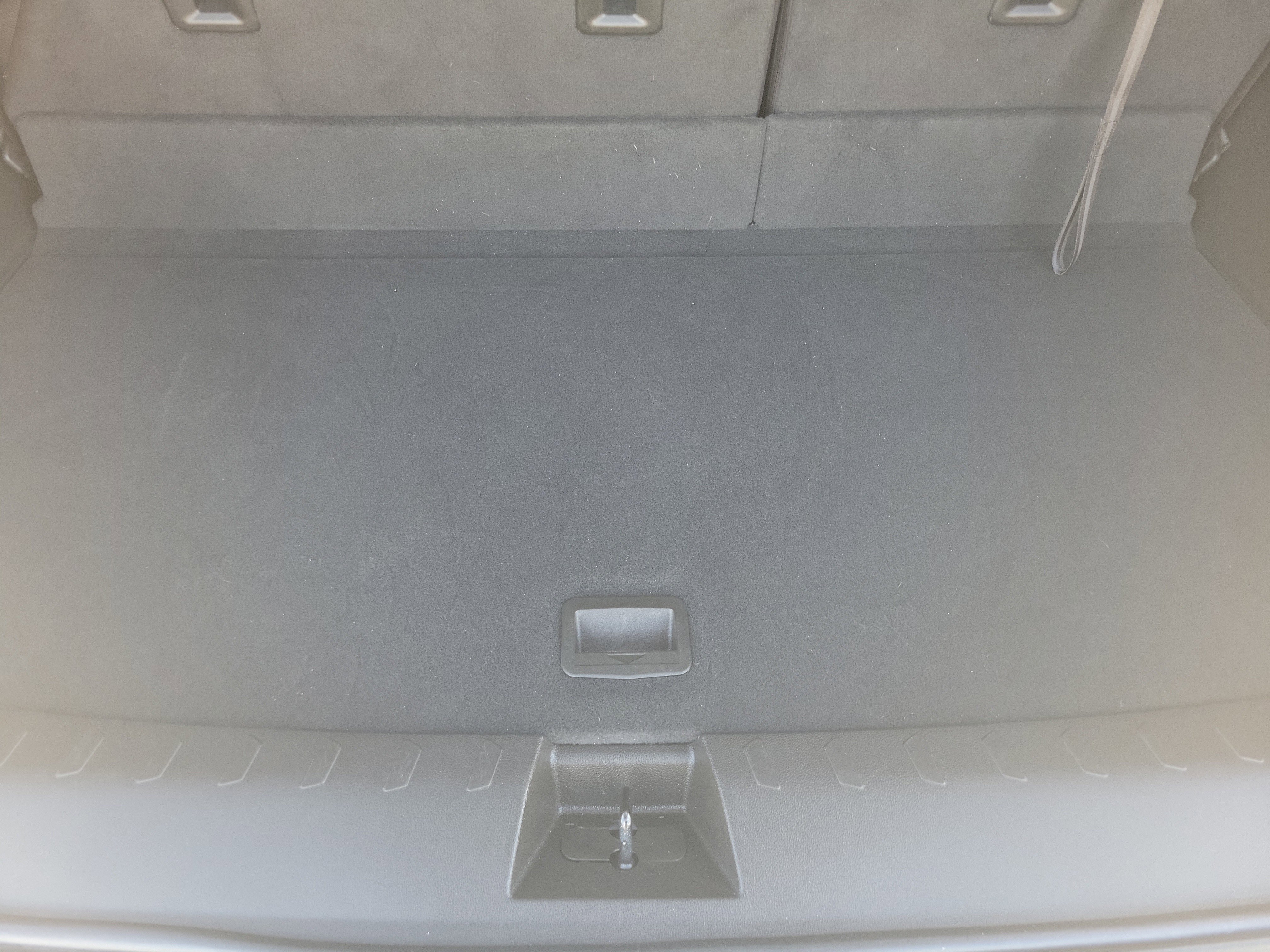 Used 2023 Chevrolet Traverse LT image 12