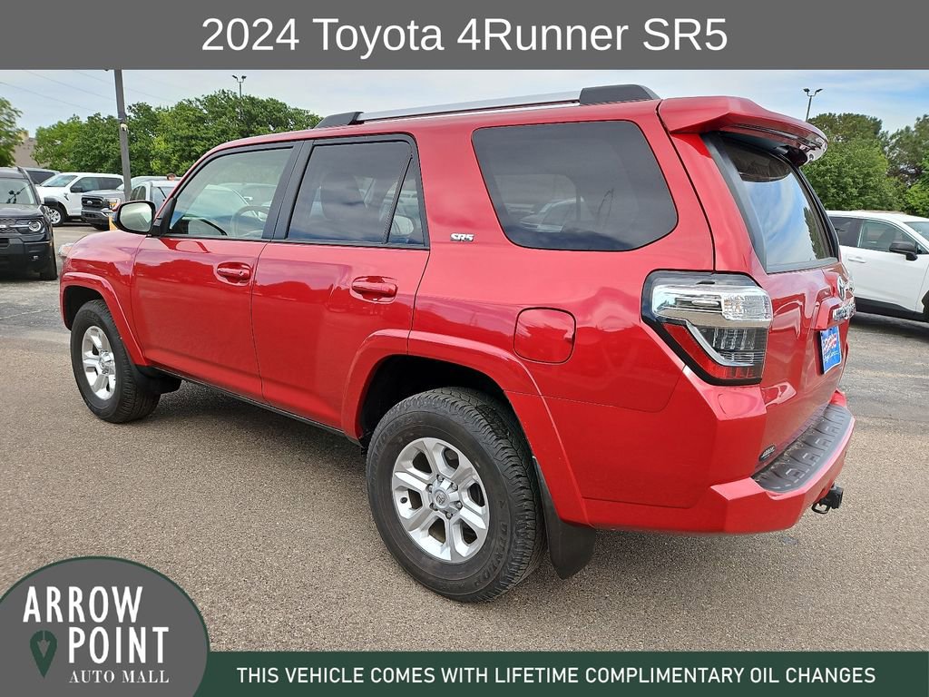 Used 2024 Toyota 4Runner SR5 RWD image 8