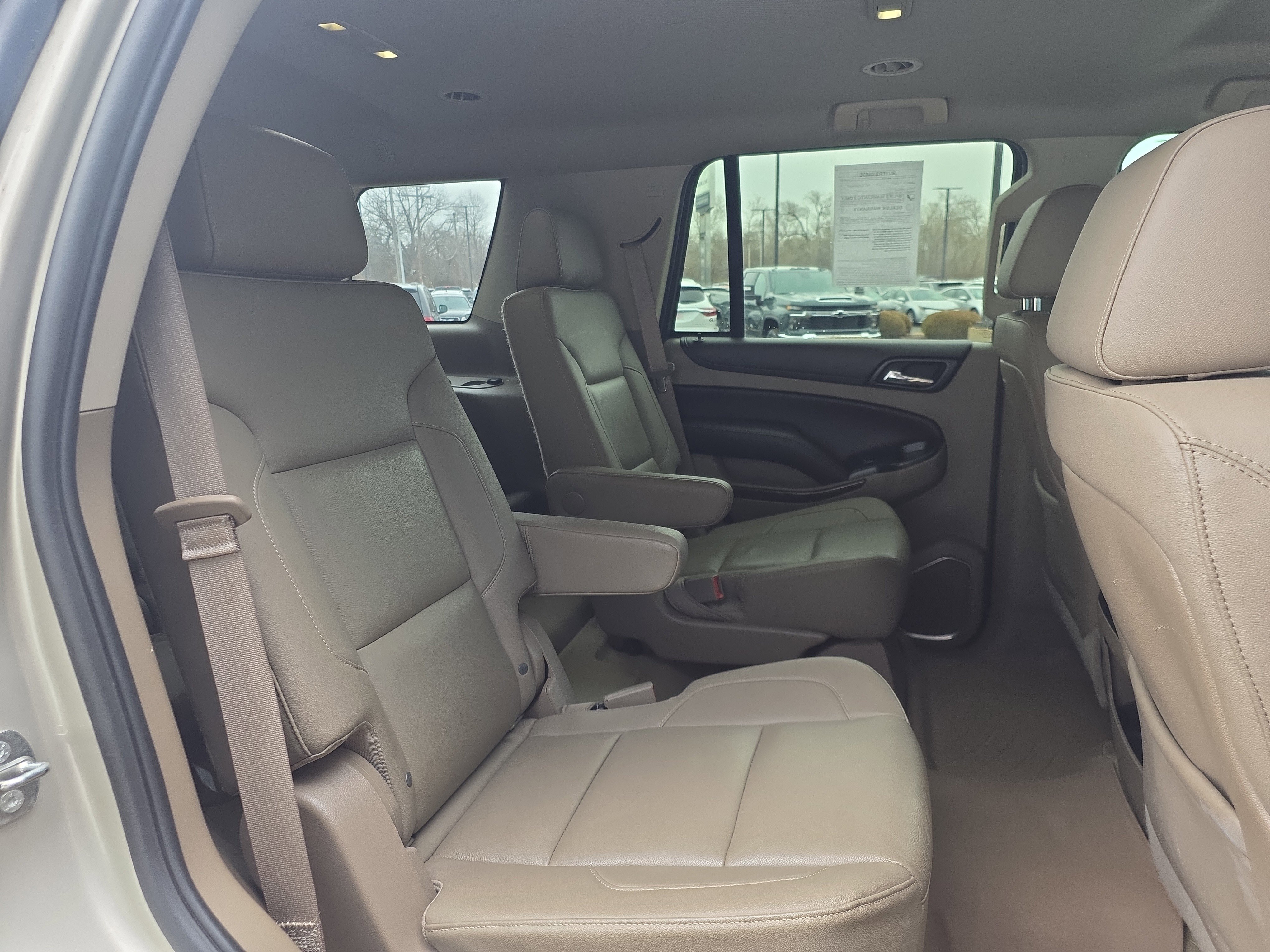 Used 2015 Chevrolet Tahoe LT image 28