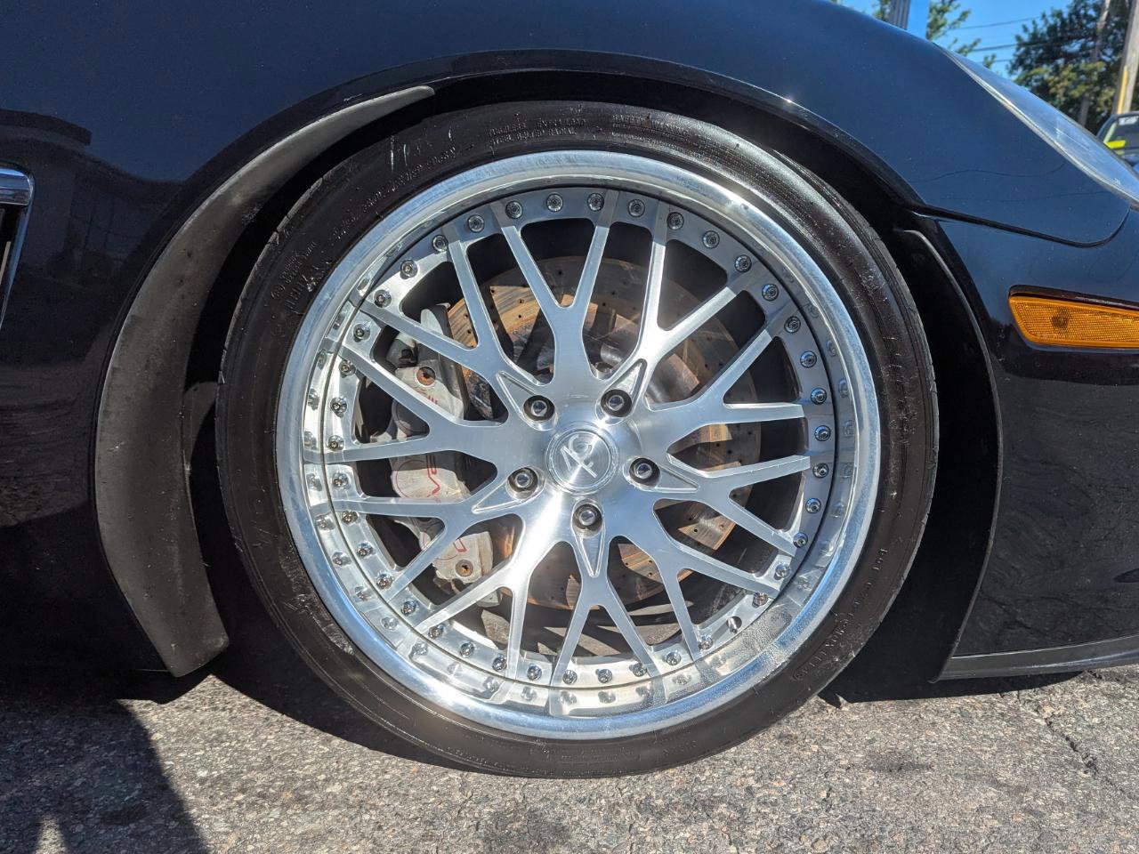 Used 2005 Chevrolet Corvette Coupe w/ Preferred Equipment Group RWD image 35