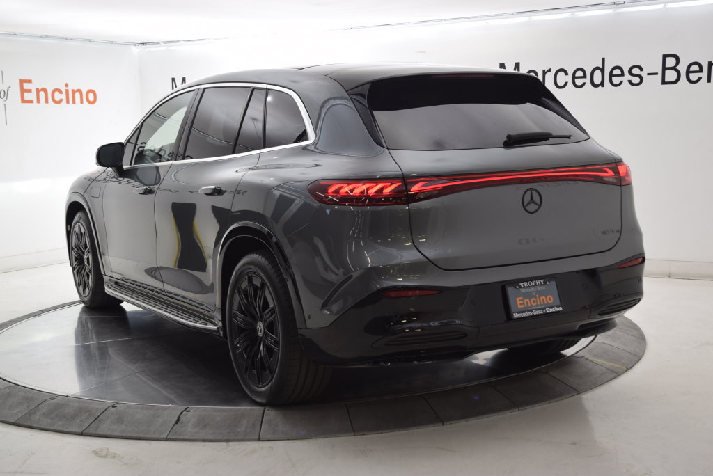 Certified 2023 Mercedes-Benz EQS 580 4MATIC SUV image 4