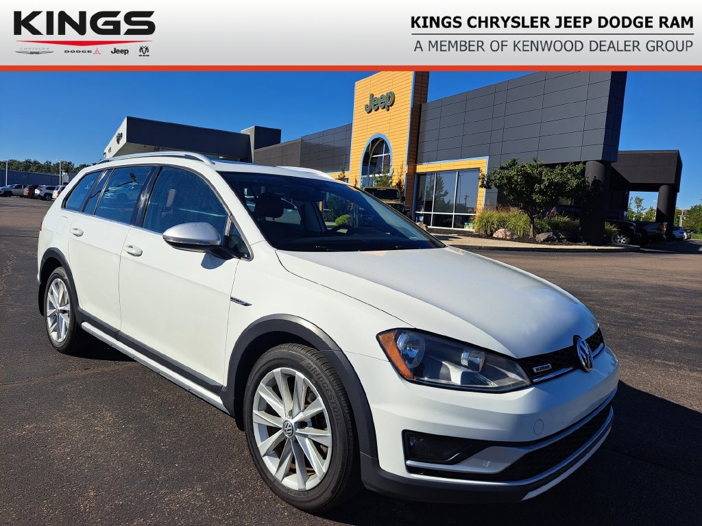 Used 2017 Volkswagen Golf Alltrack SE AWD/4WD image 1