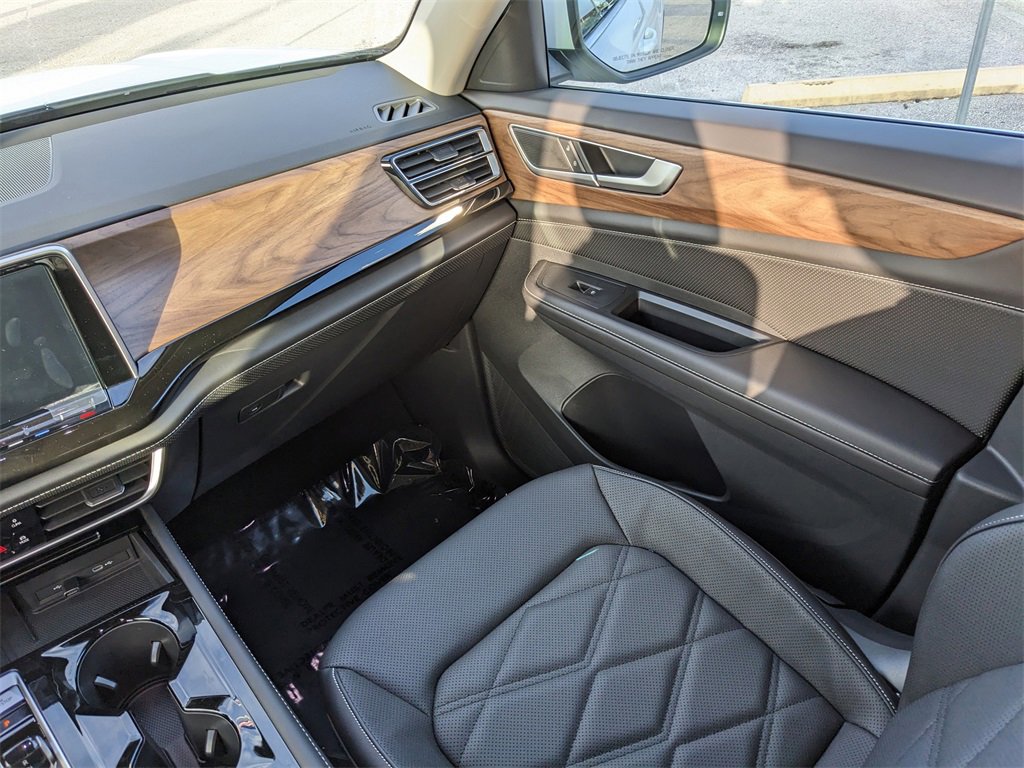 New 2026 Volkswagen Atlas SE image 18