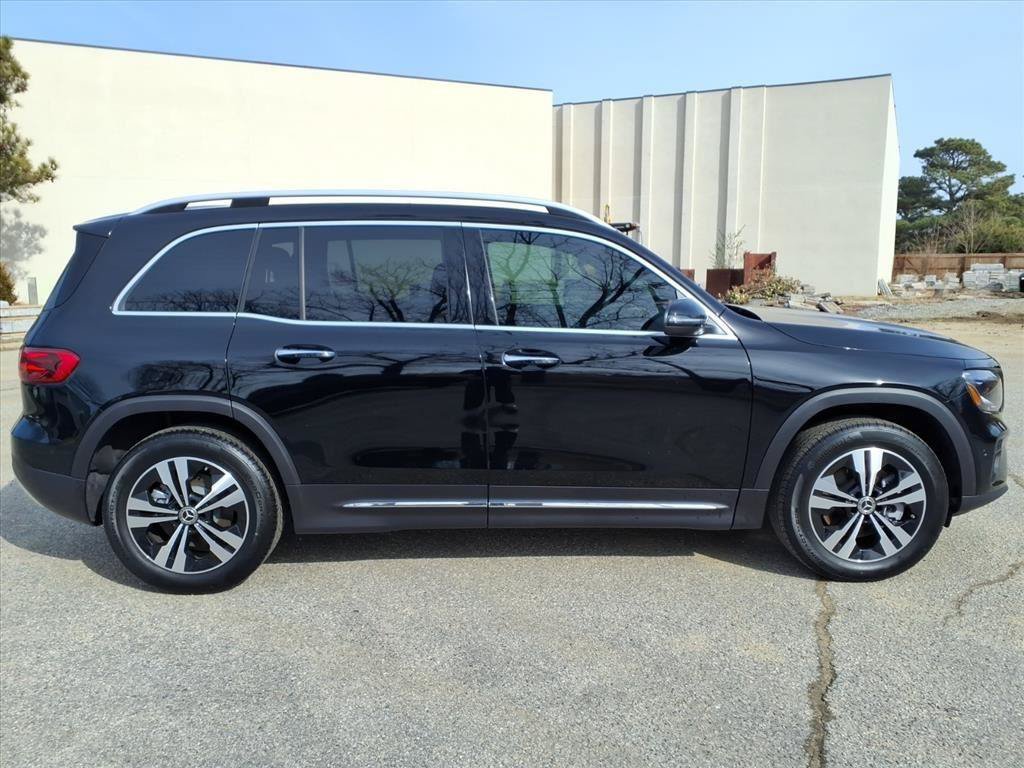 New 2026 Mercedes-Benz GLB 250 4MATIC image 6