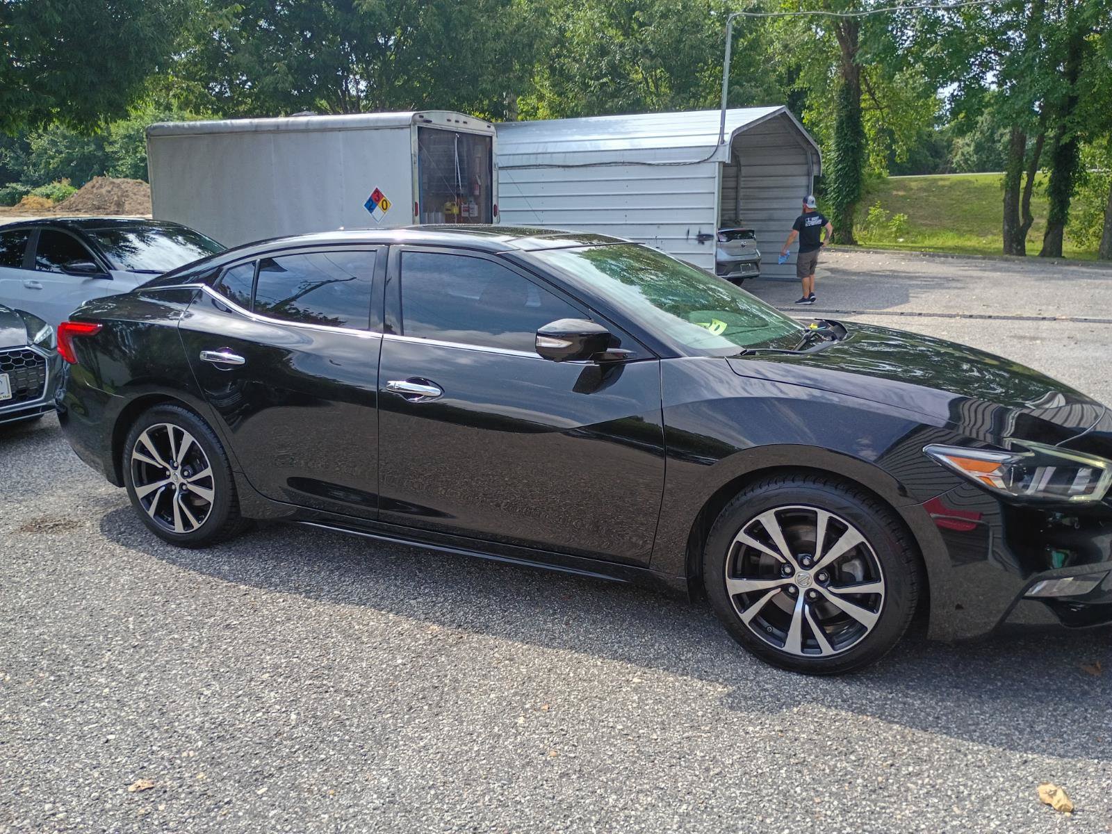 Used 2018 Nissan Maxima Platinum w/ Interior Lighting Package FWD image 5