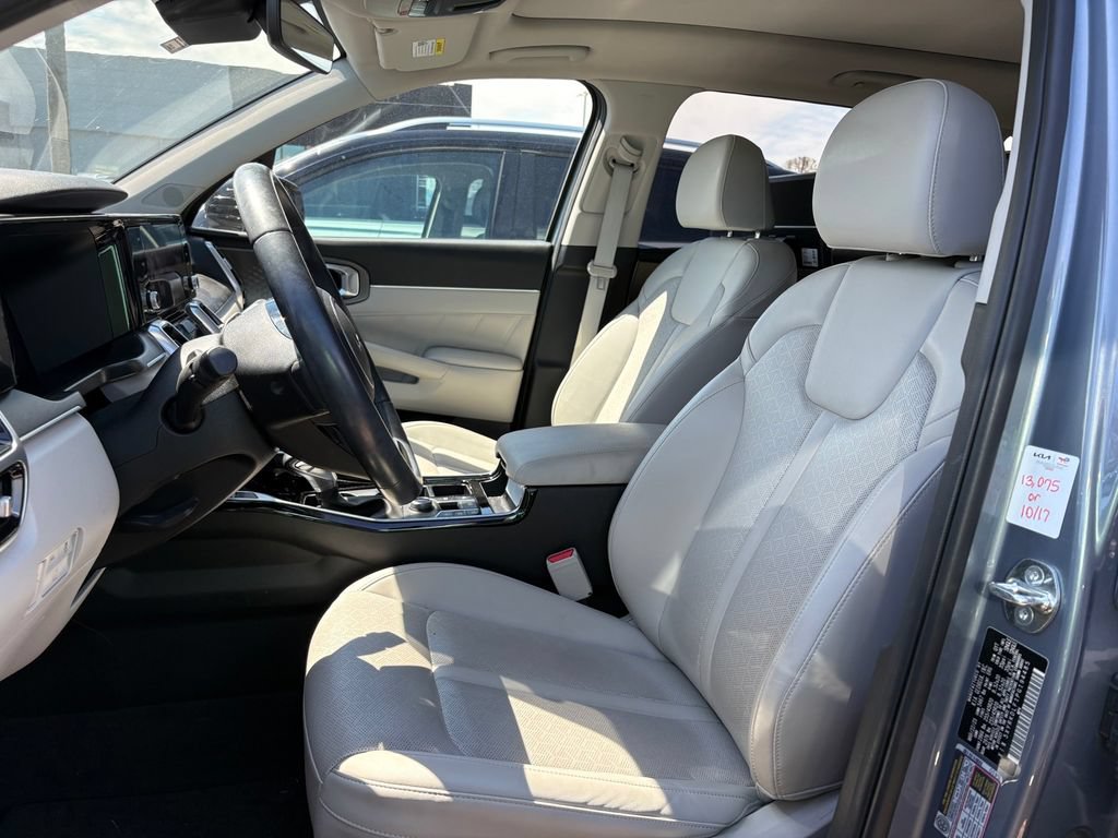 Certified 2023 Kia Sorento SX AWD/4WD image 12