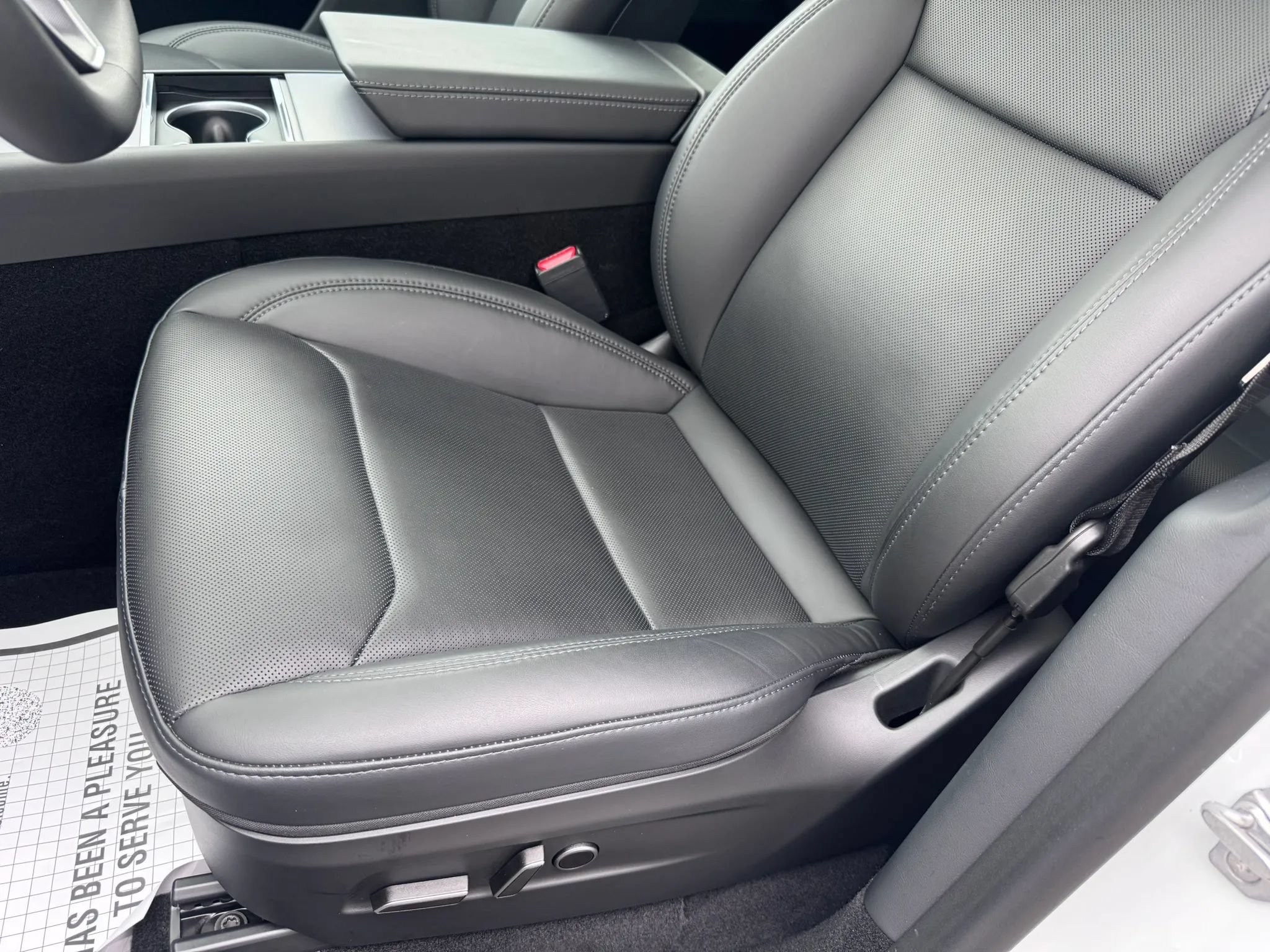 Used 2026 Tesla Model Y AWD image 20
