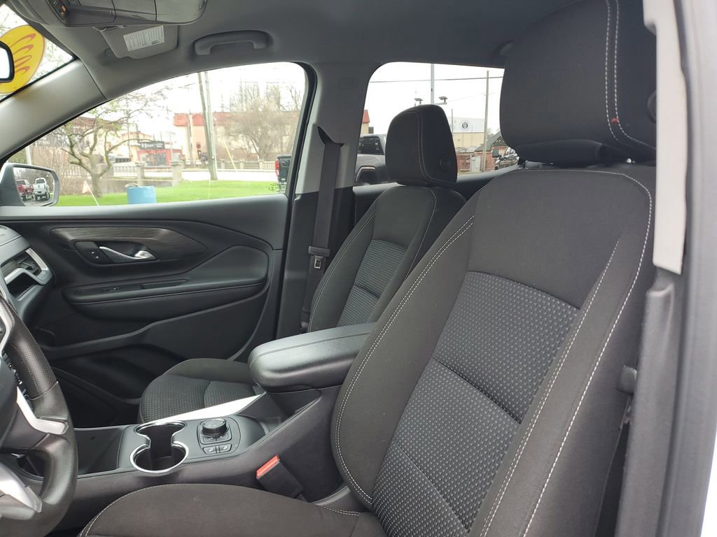 Used 2022 GMC Terrain SLE w/ Driver Convenience Package image 14