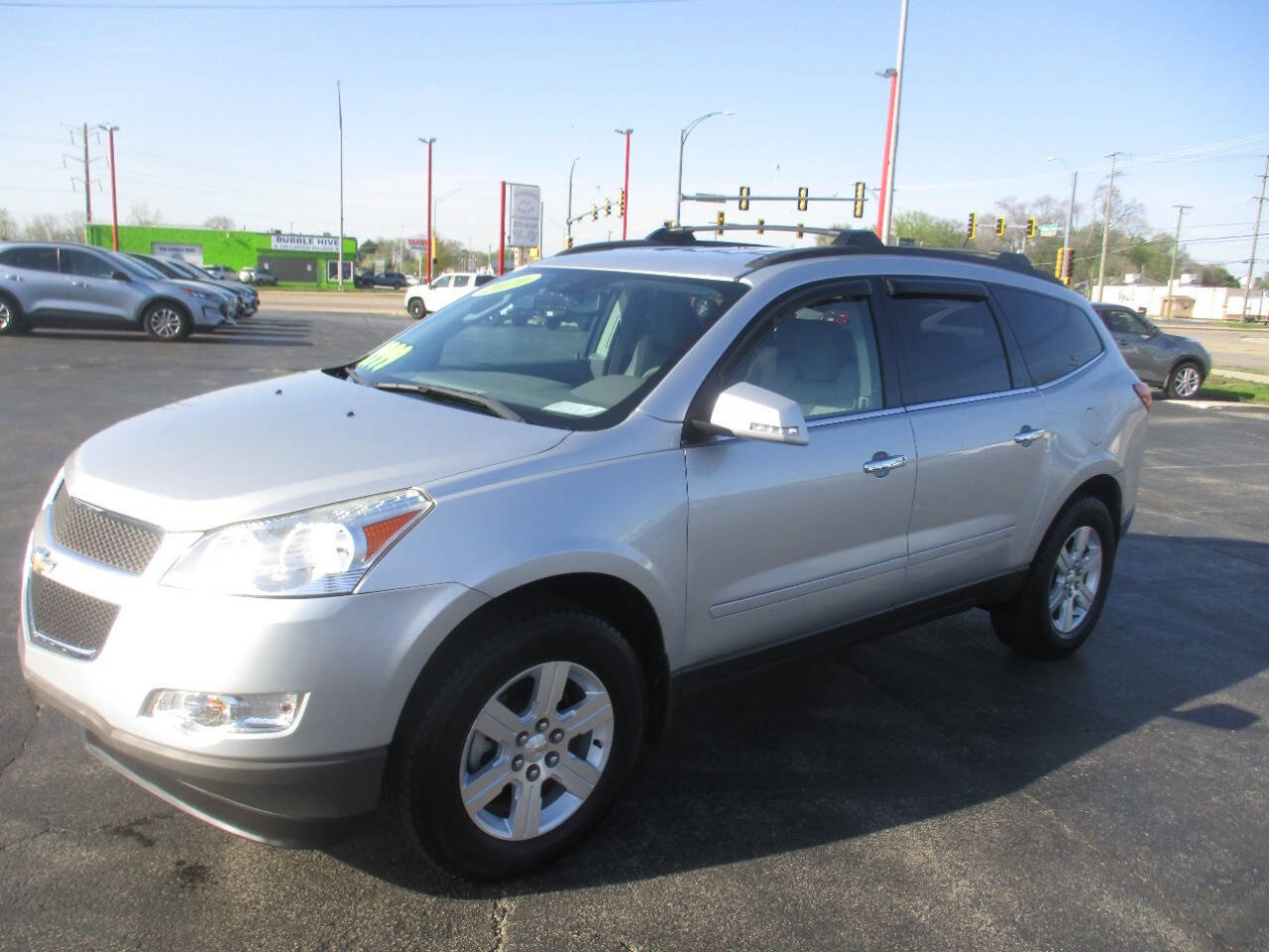 Used 2010 Chevrolet Traverse LT w/ Personal Connectivity Package FWD image 1