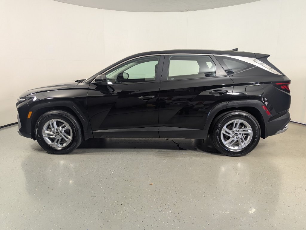 Certified 2026 Hyundai Tucson SE FWD image 4