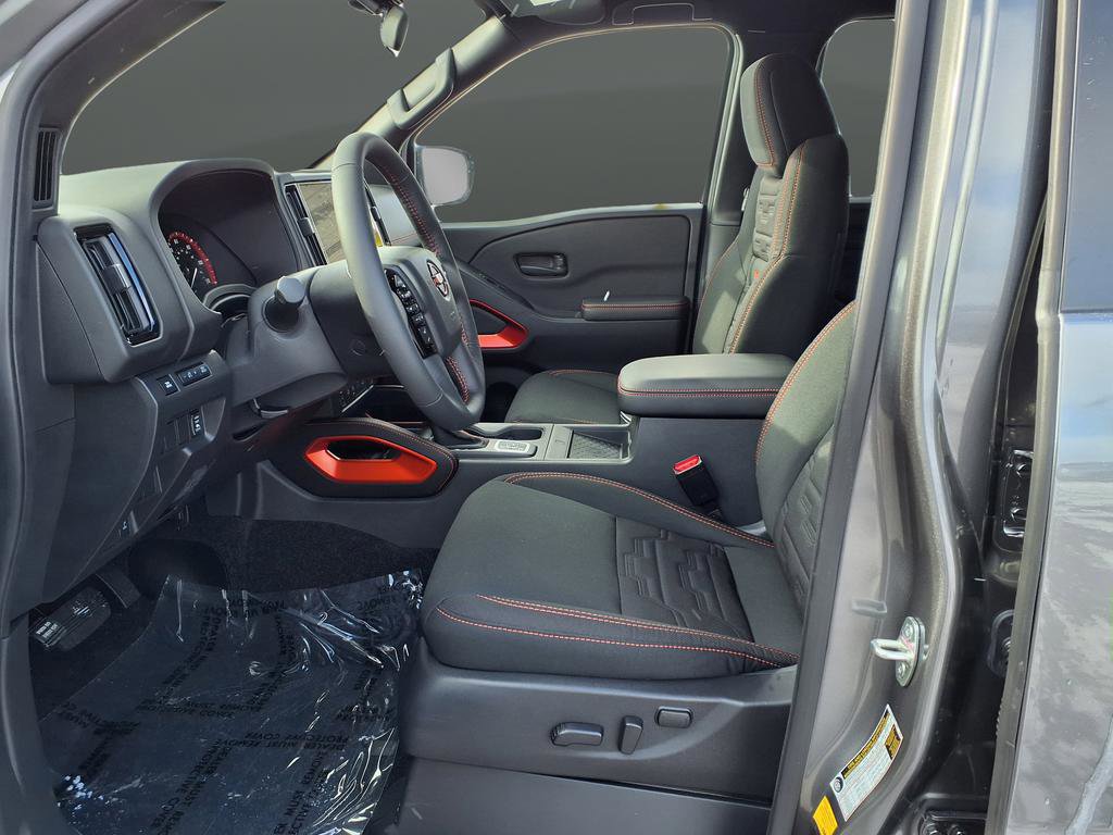 New 2026 Nissan Frontier PRO-4X w/ Pro-4x Convenience Package image 11