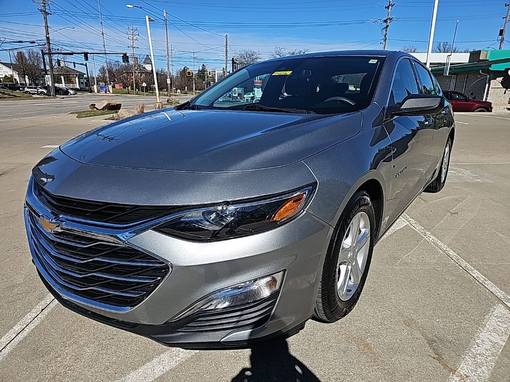 Used 2023 Chevrolet Malibu LS image 9