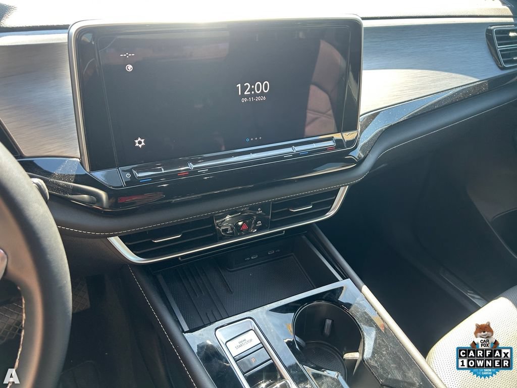 Used 2025 Volkswagen Atlas Cross Sport SE AWD/4WD image 7