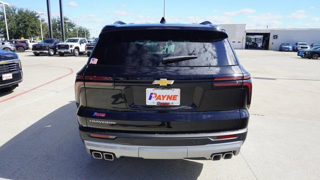 New 2026 Chevrolet Traverse LT image 8