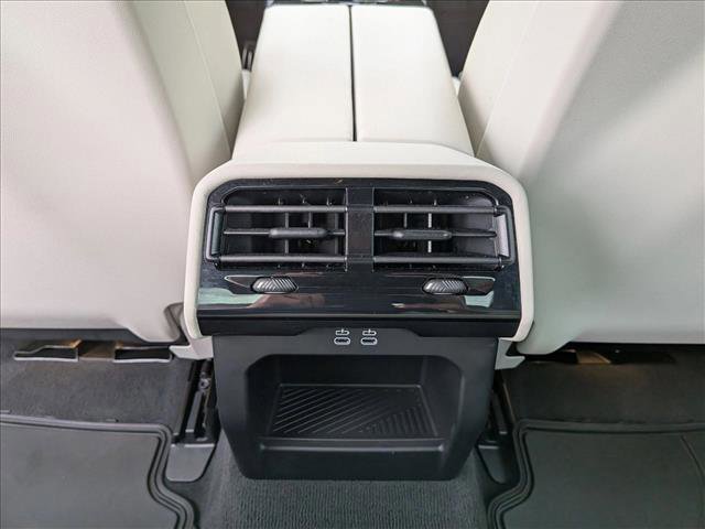 Certified 2024 BMW 530i 530i w/ M Sport Package image 19