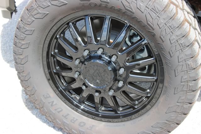 Used 2026 Ford F450 Lariat AWD/4WD image 29