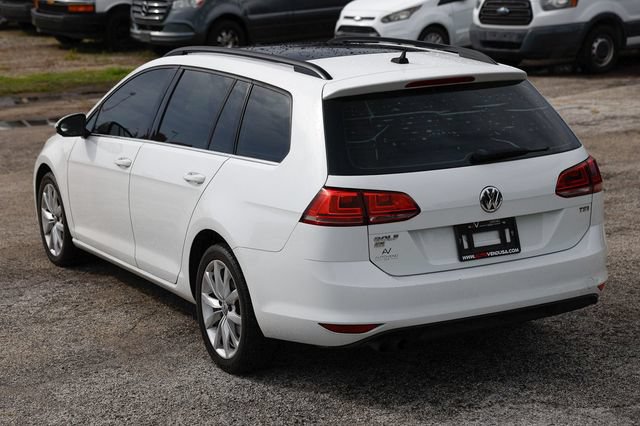 Used 2017 Volkswagen Golf SE FWD image 8