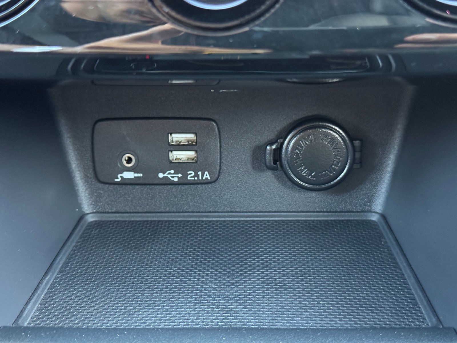 Used 2025 Subaru Forester Wilderness image 30