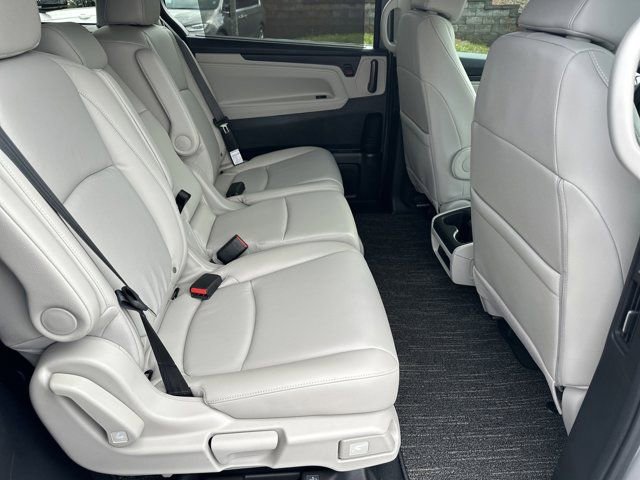 Used 2026 Honda Odyssey EX-L image 17
