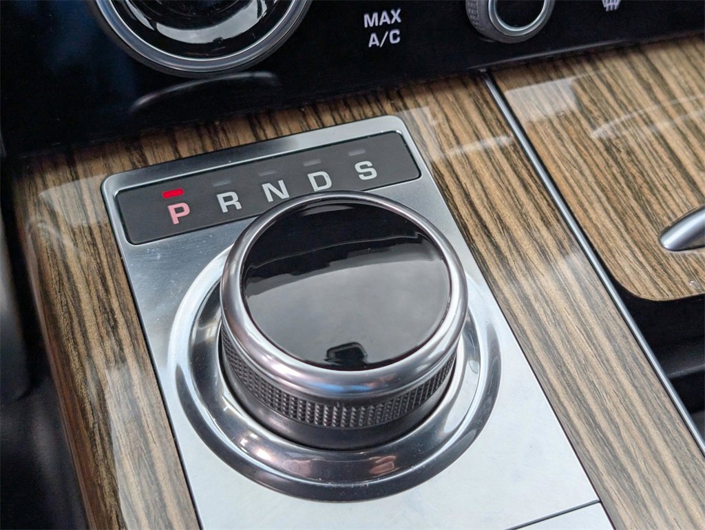 Used 2018 Land Rover Range Rover Supercharged image 30