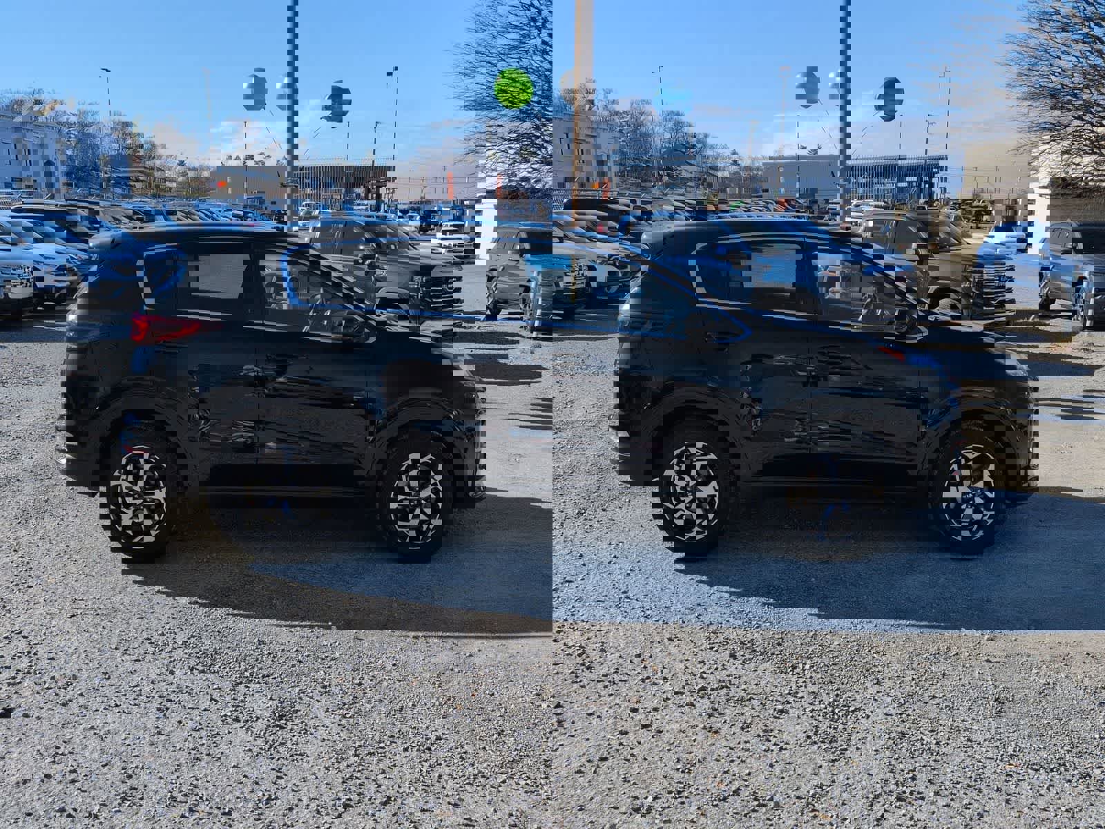 Used 2022 Kia Sportage LX image 9