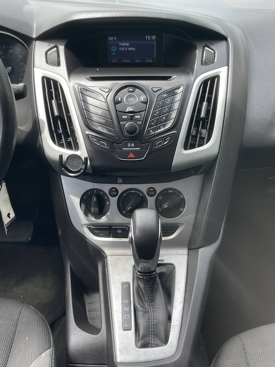 Used 2014 Ford Focus SE FWD image 7