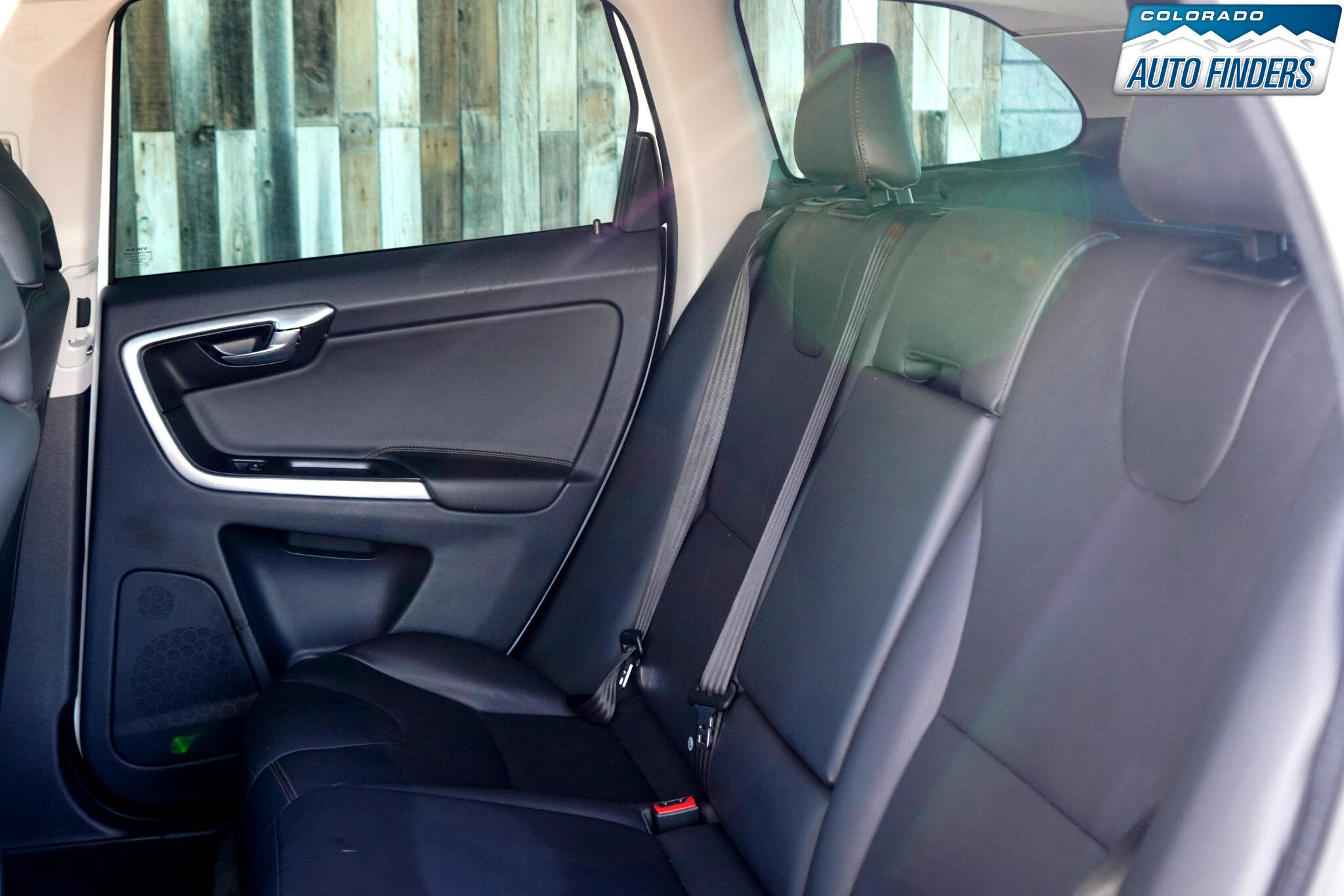 Used 2017 Volvo XC60 T5 Dynamic w/ Advanced Package image 27