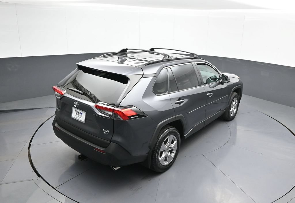 Used 2023 Toyota RAV4 XLE AWD/4WD image 36