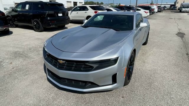 Used 2019 Chevrolet Camaro LT RWD image 5