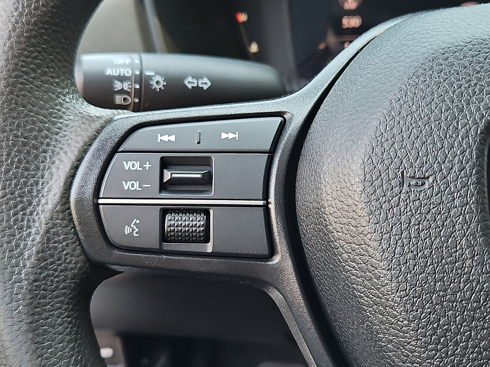 Used 2023 Honda Accord EX image 23