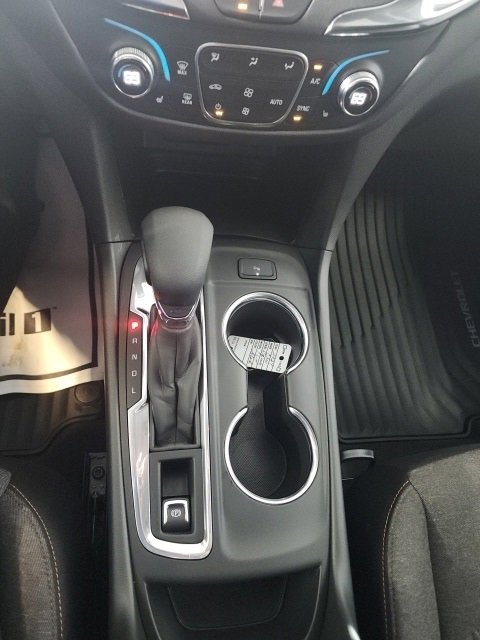 Used 2024 Chevrolet Equinox LT image 30